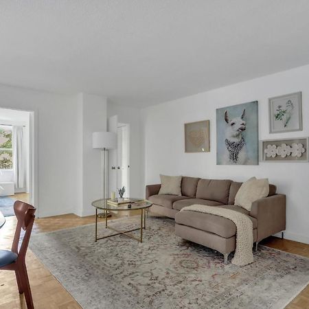 1 Bedroom Downtown Condo Amazing Location*Self Check-In** 亚特兰大 外观 照片