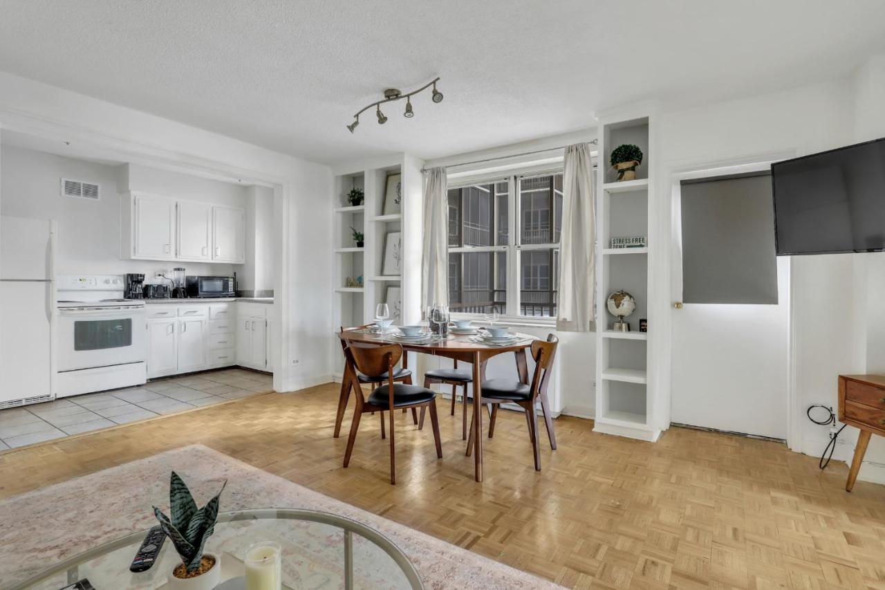 1 Bedroom Downtown Condo Amazing Location*Self Check-In** 亚特兰大 外观 照片